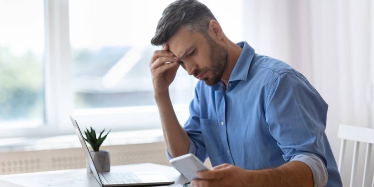 Se alguém ligar pedindo o código de segurança do seu cartão para cancelar uma compra, desligue!