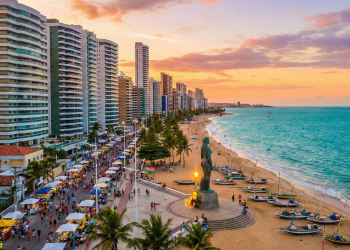 A cidade nordestina encanta pelo sol permanente, praias de tirar o fôlego e cultura viva