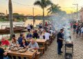 Rua paulista ganha fama como polo gastronômico do interior; à beira do Rio Piracicaba, ela virou o paraíso do peixe na brasa