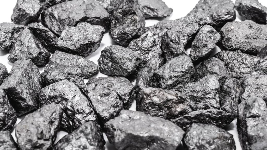 O mundo quer o nosso tesouro: como as baterias de Nióbio brasileiras carregam em minutos e não pegam fogo