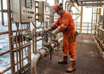 R$ 5.800 de salário base se transforma em até R$ 16 mil líquidos com adicionais offshore, estrutura que valoriza quem assume grandes responsabilidades