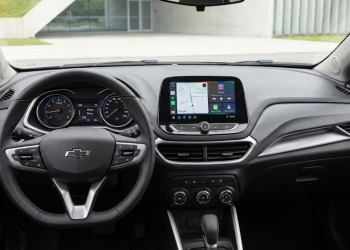 Sedã Chevrolet 2026 une economia de combustível e proposta acessível no mercado