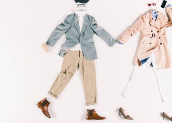 Três jaquetas leves de até R$ 199 que protegem do vento e da chuva sem pesar no look