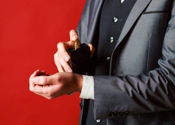 Perfumes árabes a partir de R$ 74 que entregam cheiro marcante e fixação absurda