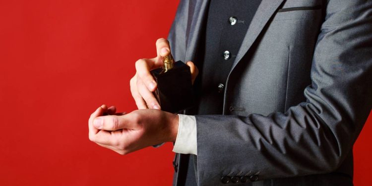 Perfumes árabes a partir de R$ 74 que entregam cheiro marcante e fixação absurda