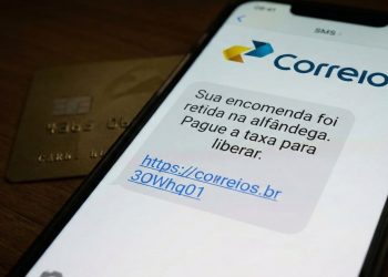Se você realizou compras na Shopee recentemente, nunca clique neste tipo de link por SMS sobre taxas de importação dos Correios