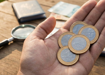 Como identificar o detalhe quase imperceptível que transforma uma moeda de 1 real em rara