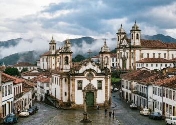 Esta cidade histórica oferece clima agradável, ensino superior forte e ritmo de vida equilibrado