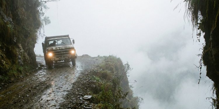 Estrada da Morte na Bolívia e sua geografia andina