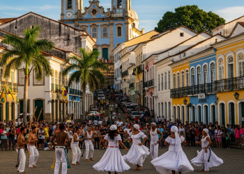Essa cidade fundada em 1549, tornou-se a primeira capital do Brasil e polo cultural histórico