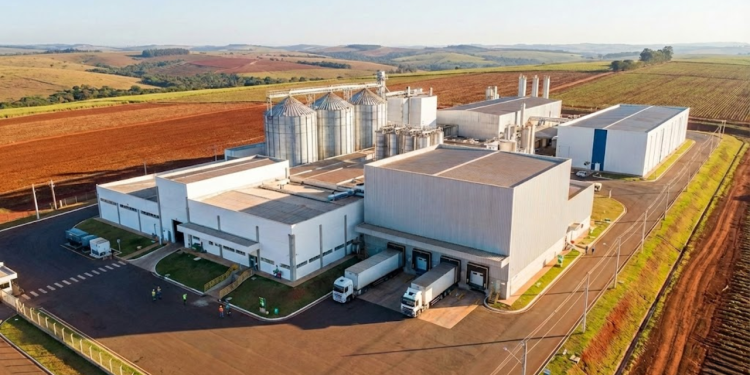 Empresa canadense investe R$ 1,8 bilhão em cidade brasileira, gerando diversos empregos