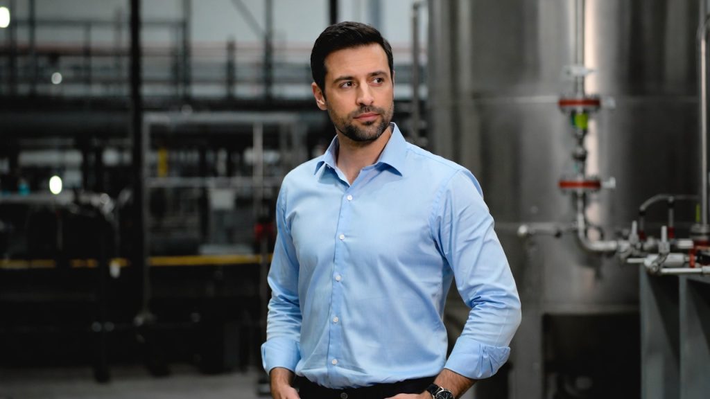 Controle de qualidade em indústrias multinacionais transforma o gerente de qualidade industrial em um cargo de até R$ 20 mil