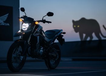 Mesmo sendo básica, Esta moto da Honda se transformou na moto favorita do interior por aguentar qualquer terreno