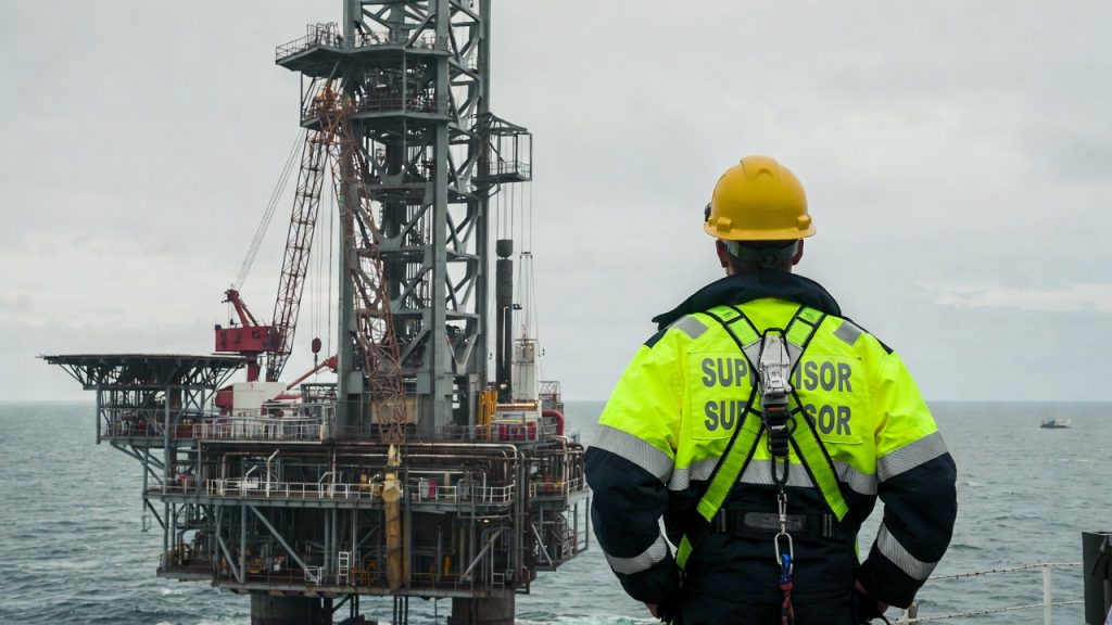 Coordenação de embarcações de apoio marítimo transforma o supervisor marítimo em uma carreira de até R$ 20 mil