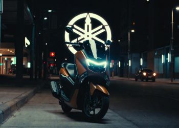 A scooter urbana da Yamaha aposta em conectividade, freios ABS nas duas rodas e segurança avançada para dominar o trânsito em 2026