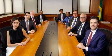 Ata do Copom reforça corte de juros em março, mas despista sobre magnitude