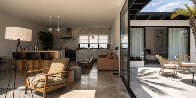 Casa térrea moderna de 65 metros quadros com 3 quartos e suíte une conforto, praticidade e economia