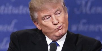 Suprema Corte dos EUA bate martelo e derruba tarifas de Trump