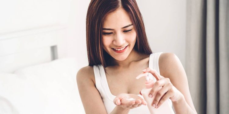 Hidratantes corporais potentes que recuperam a pele seca sem gastar muito