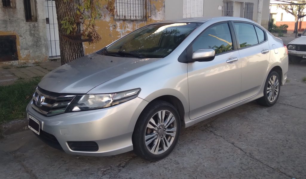 Honda City 2015 e sua confiabilidade mecânica - Wikimedia Commons
