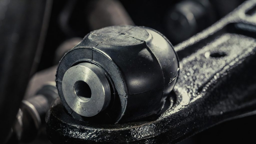 O componente de borracha que custa pouco mas pode destruir o sistema de suspensão do veículo