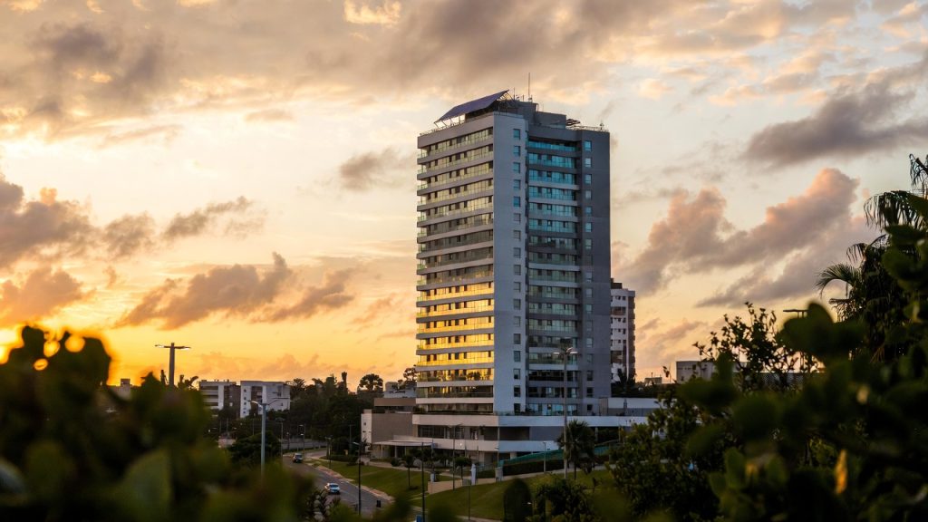 A nova profissão de luxo que ajuda prédios a economizar milhões em energia todos os meses