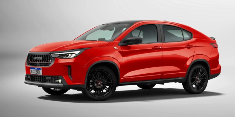 O SUV cupê com alma de esportivo que faz de zero a 100 em 7 segundos e traz o veneno da marca italiana