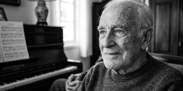 Os segredos para uma vida plena aos 92 anos: Lições de Mike