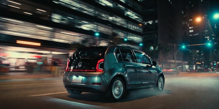 O hatch de marca alemã que saiu de linha mas virou o "queridinho" de quem busca economia nos usados