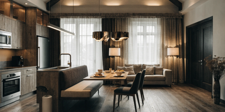 Este modelo de 55 metros quadrados usa pisos térmicos radiantes: o segredo para ter o conforto de um hotel de luxo sem usar aquecedor