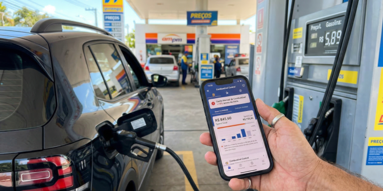 Quando o custo do carro começa a afetar o planejamento financeiro, veja quando vale a pena comprar um carro