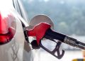 Preço da gasolina: salto de 13% no petróleo abre margem para alta de R$ 0,29 por litro