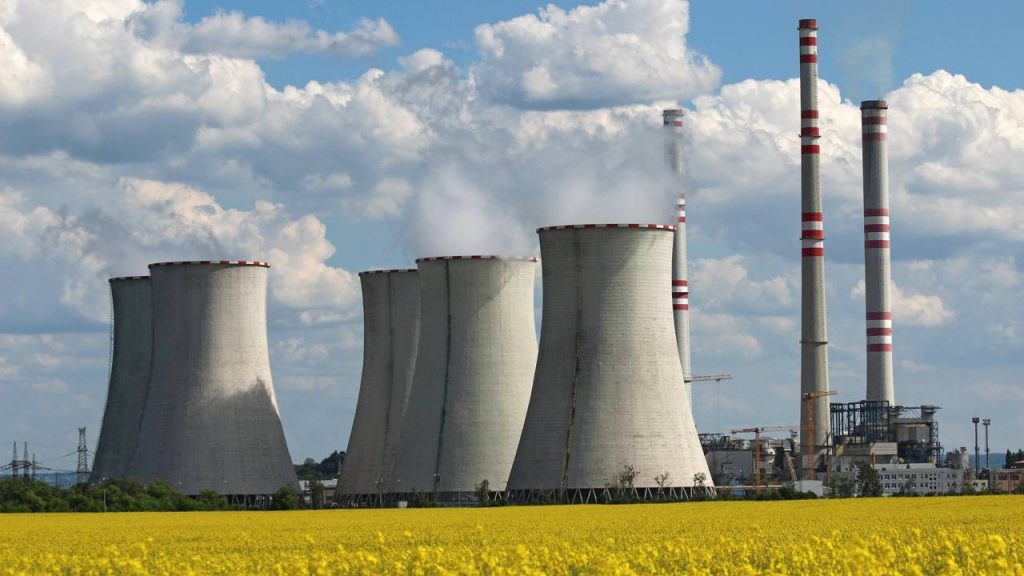 Usina elétrica - Créditos: depositphotos.com / kodda