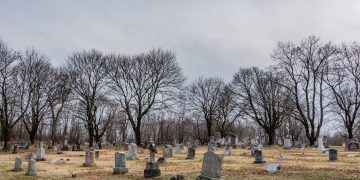 A cidade fantasma americana que queima ininterruptamente no subsolo há 60 anos e inspirou filmes de terror famosos