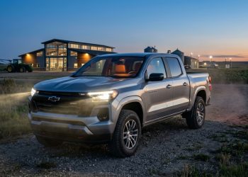 Renovação profunda e motor indestrutível fazem a clássica picape americana voltar a dominar as fazendas do país