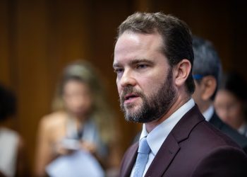 Alta dos preços de energia vai corroer renda, reduzir o consumo e dificultar desinflação, diz Durigan ao FMI