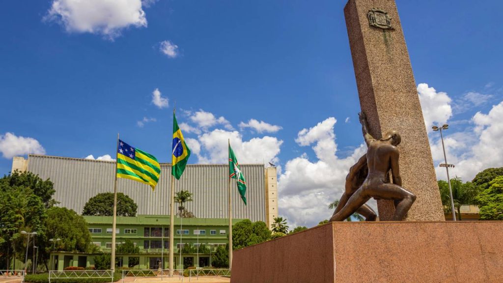 Com 24 mil habitantes, a antiga capital goiana destaca-se pelo silêncio das ruas de pedra e pela rotina calma que garante paz aos moradores