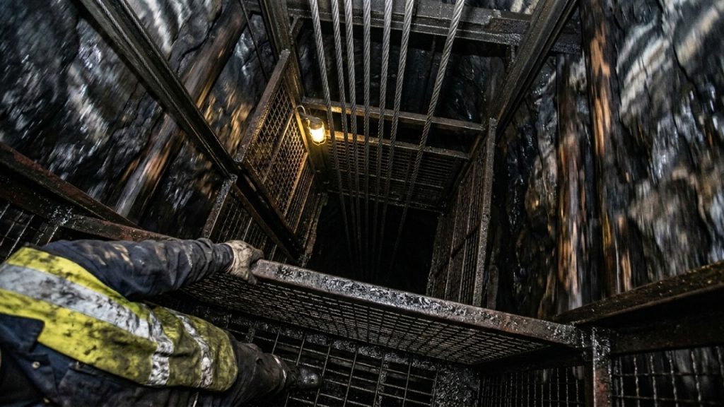 Engenharia de resfriamento extremo na Mina de Mponeng