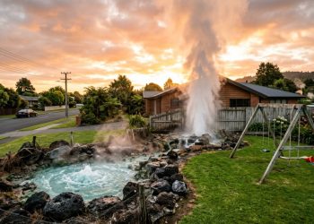 A dinâmica geológica de Rotorua e como os moradores convivem com a atividade vulcânica diária