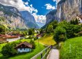 Com 72 cachoeiras entre vales alpinos, Lauterbrunnen é considerada a opção ideal para quem busca tranquilidade e natureza na Suíça