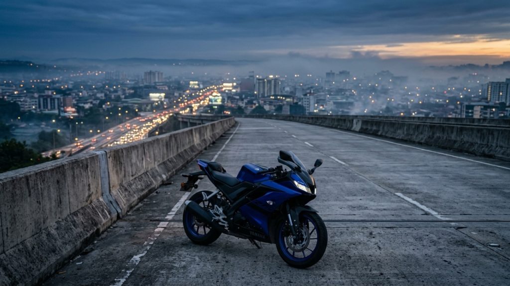 Nova moto da Yamaha com tecnologia esportiva por menos de R$ 30 mil chama atenção de motociclistas iniciantes