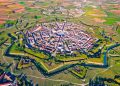 A cidade italiana de 1593 foi desenhada com 9 pontas geométricas; com seus três anéis concêntricos, ela é a obra-prima da estratégia militar