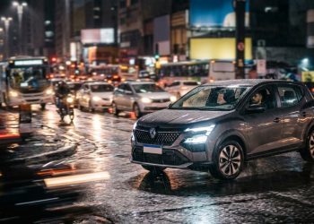 Novo motor turbo e câmbio europeu fazem este SUV compacto ser a surpresa tecnológica do ano no país