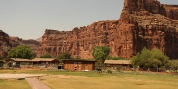 A única comunidade isolada no fundo do Grand Canyon onde os moradores recebem correspondências diárias entregues por mulas