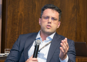 Hapvida (HAPV3) troca de CEO após pressão de acionistas