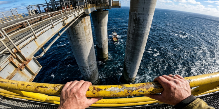 A gigantesca plataforma de gás natural norueguesa mais pesada que mil Boeings 747 que exigiu alterar o fundo do oceano para ser instalada