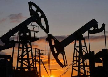 Morning Call: Cessar-fogo entre EUA e Irã derruba cotações do petróleo e impulsiona mercados globais