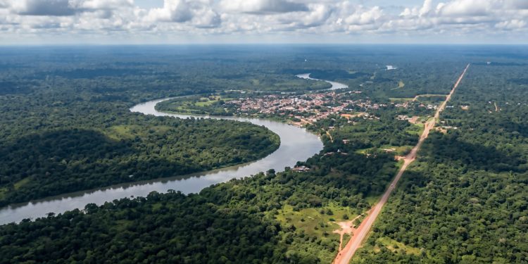 O gigantesco município na selva amazônica que possui um território maior que 100 nações do mundo e supera o tamanho de Portugal e da Grécia