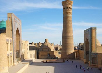 Com mais de 2.000 anos de história e 140 monumentos protegidos, a cidade uzbeque de Bukhara é o maior tesouro vivo da Rota da Seda