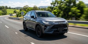 O SUV chinês que estaciona sozinho e entrega bancos com massagem começou a incomodar marcas tradicionais entre famílias urbanas